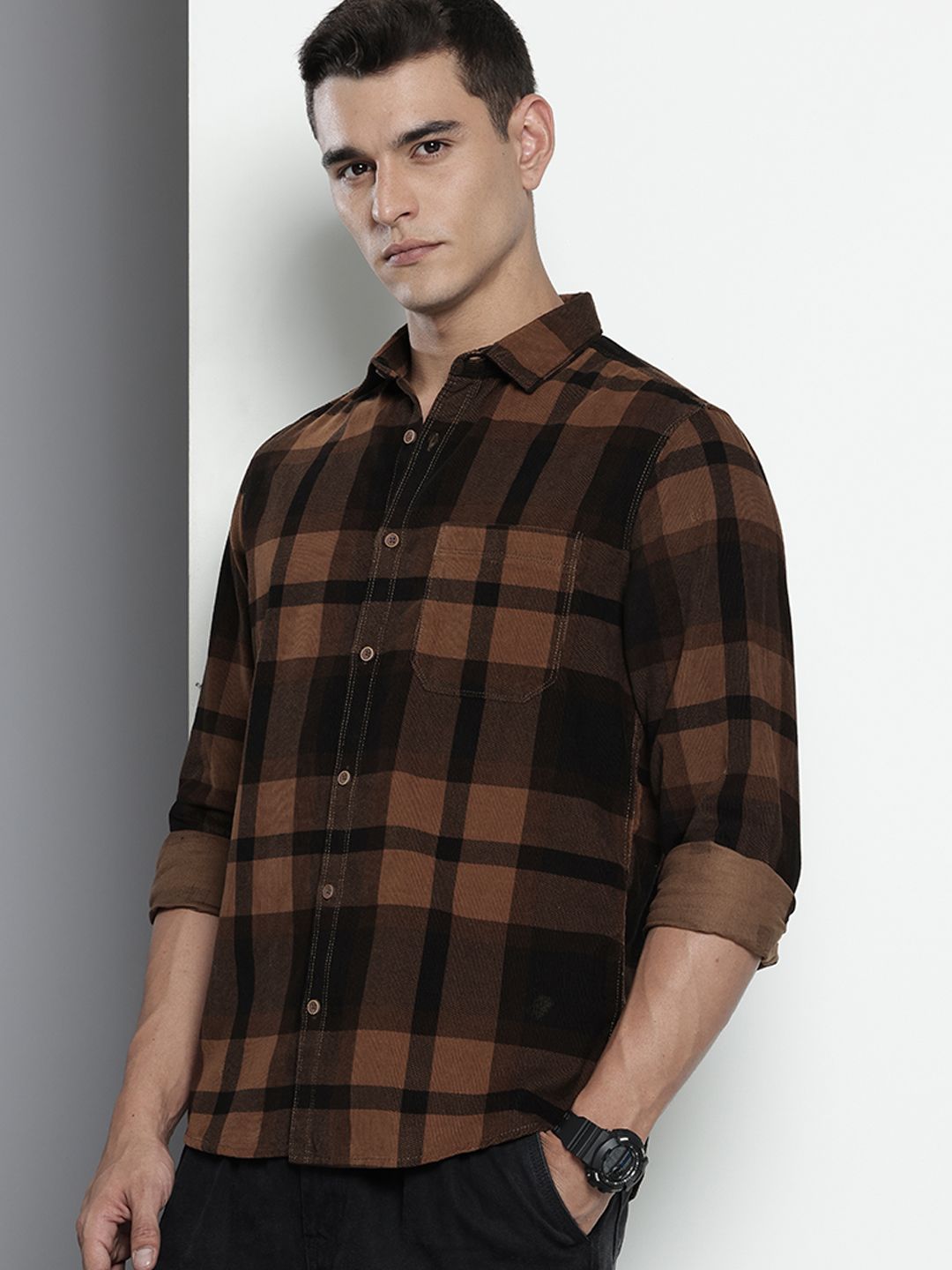 The Indian Garage Co Checked Pure Cotton Casual Shirt
