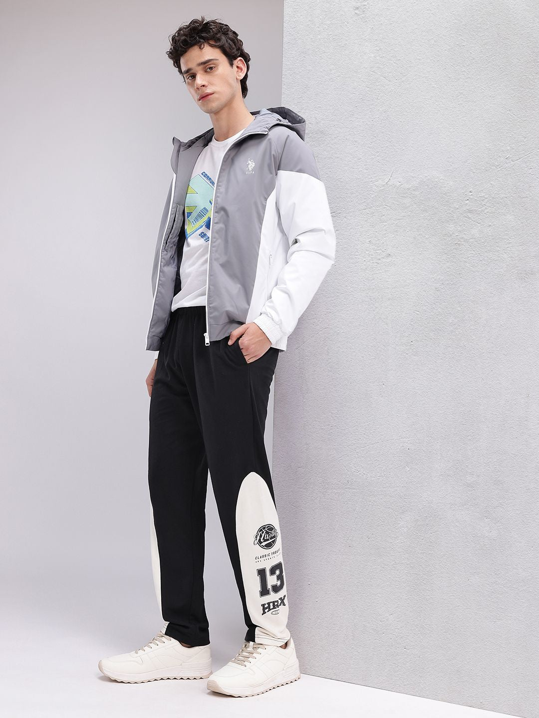 HRX by Hrithik Roshan Men Colourblocked Lifestyle Joggers