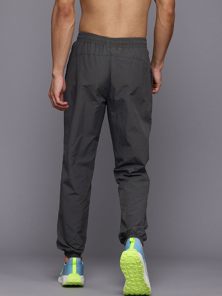 HRX oleh Hrithik Roshan Men Rapid-Dry Running Joggers