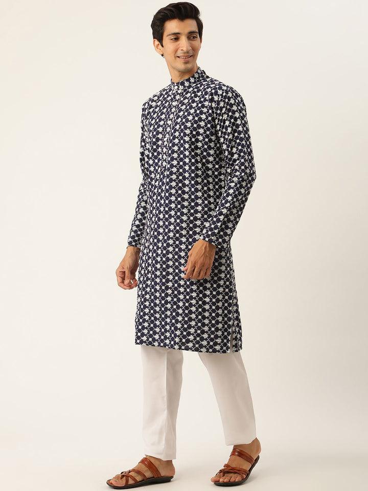 SOJANYA Men Navy Blue & White Woven Design Kurta with Pyjamas & Nehru Jacket