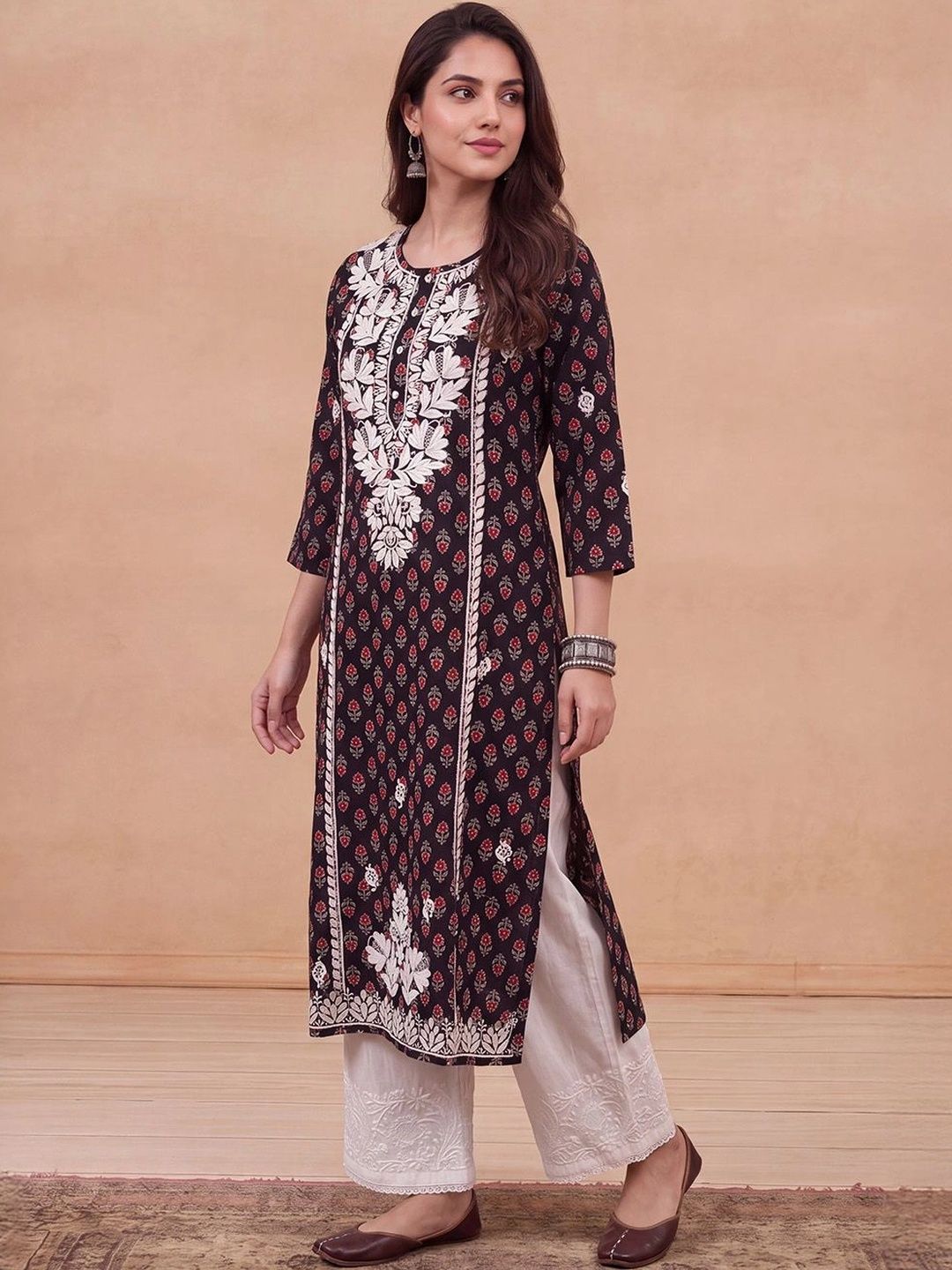 Rumah Wanita Chikankari Motif Etnik Benang Bercetak Kurta