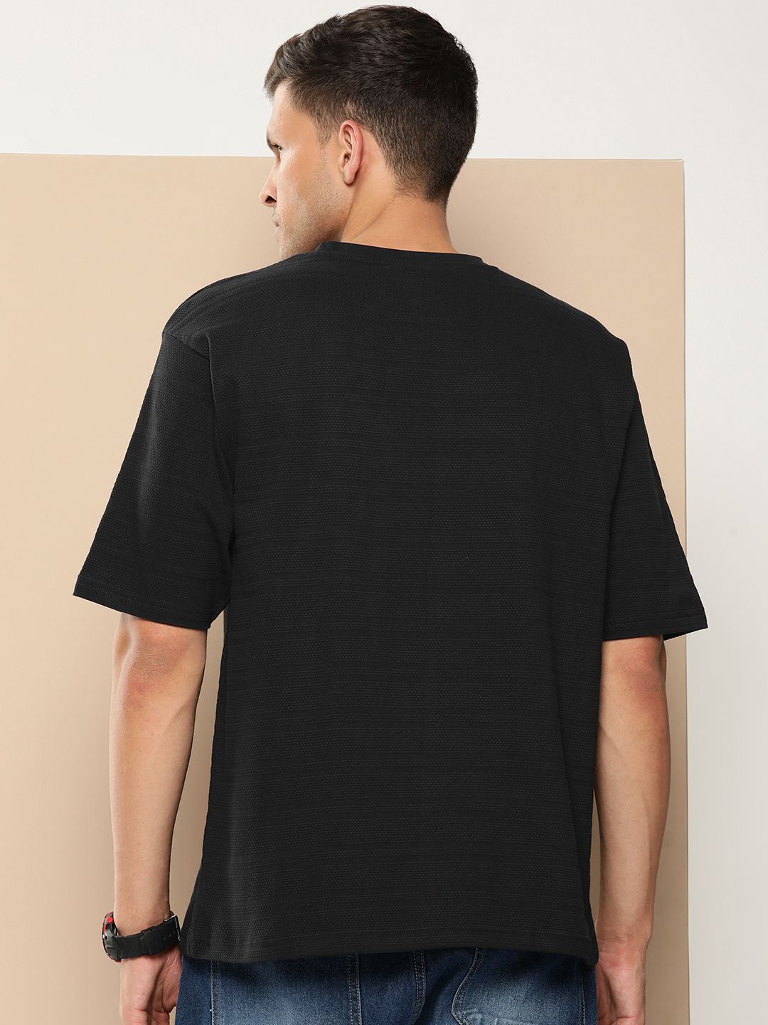 Difference of Opinion Men Black Solid Cotton Drop-Shoulder Oversized Fit T-shirt