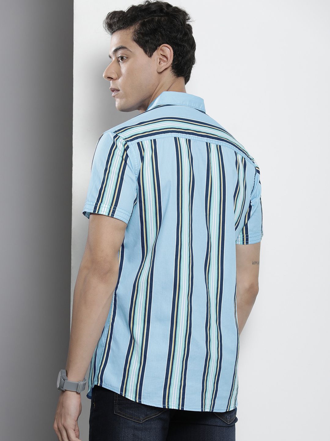 The Indian Garage Co Men Blue & White Striped Cotton Casual Shirt