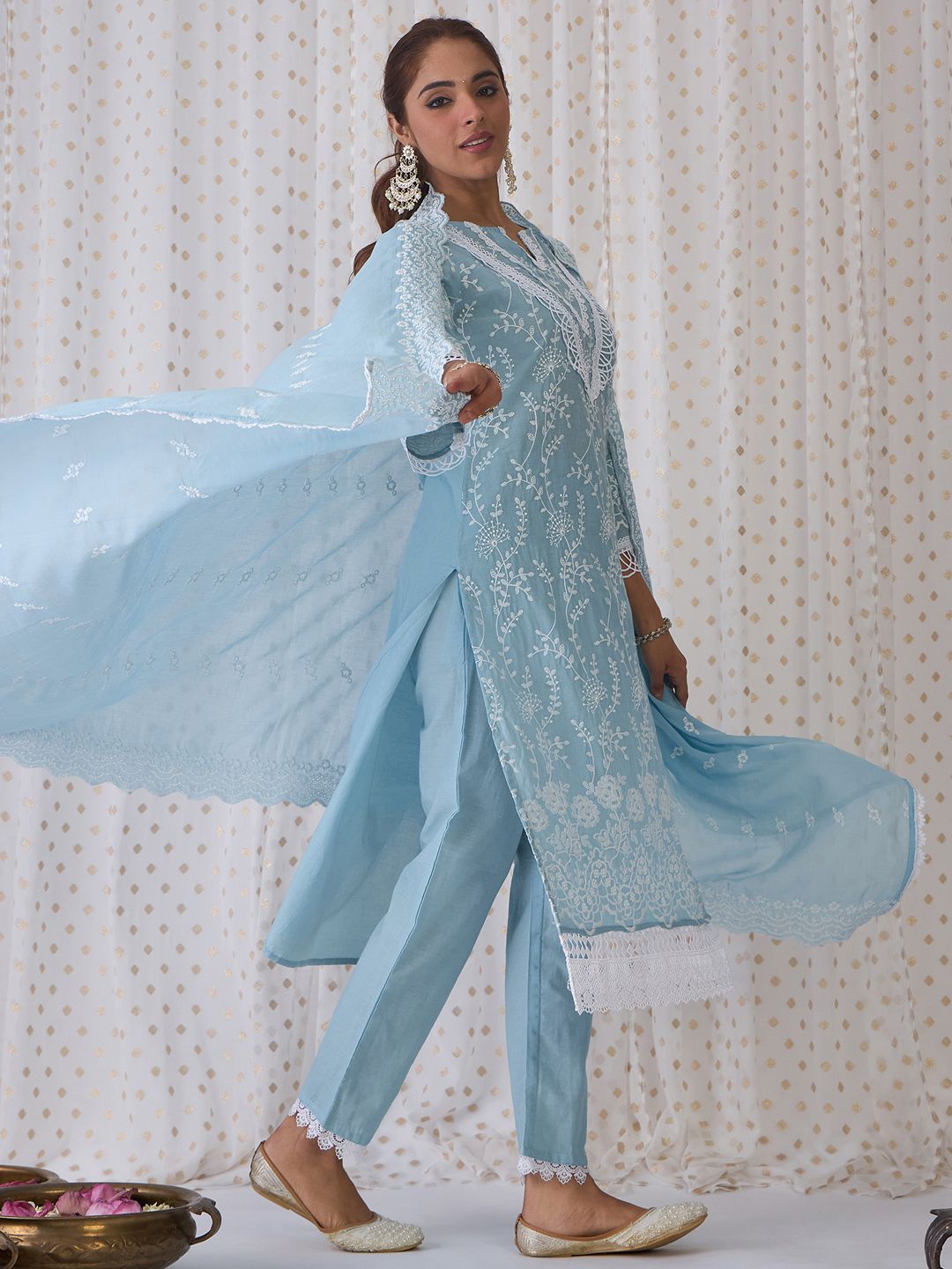 Indo Era Floral Embroidered Regular Thread Work Pure Cotton Kurta with Trousers & Dupatta