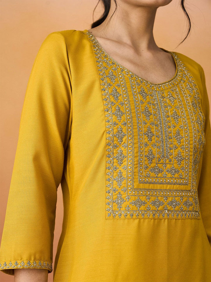 KALINI Ethnic Motifs Yoke Design Thread Work Straight Kurta With Trousers & Dupatta