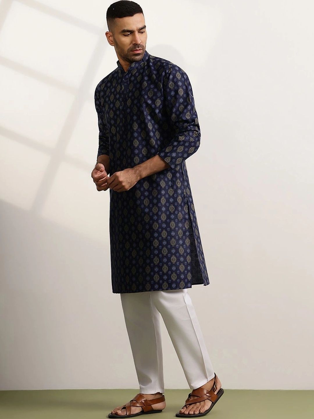 Anouk Men Printed Regular Kurta with Pyjamas