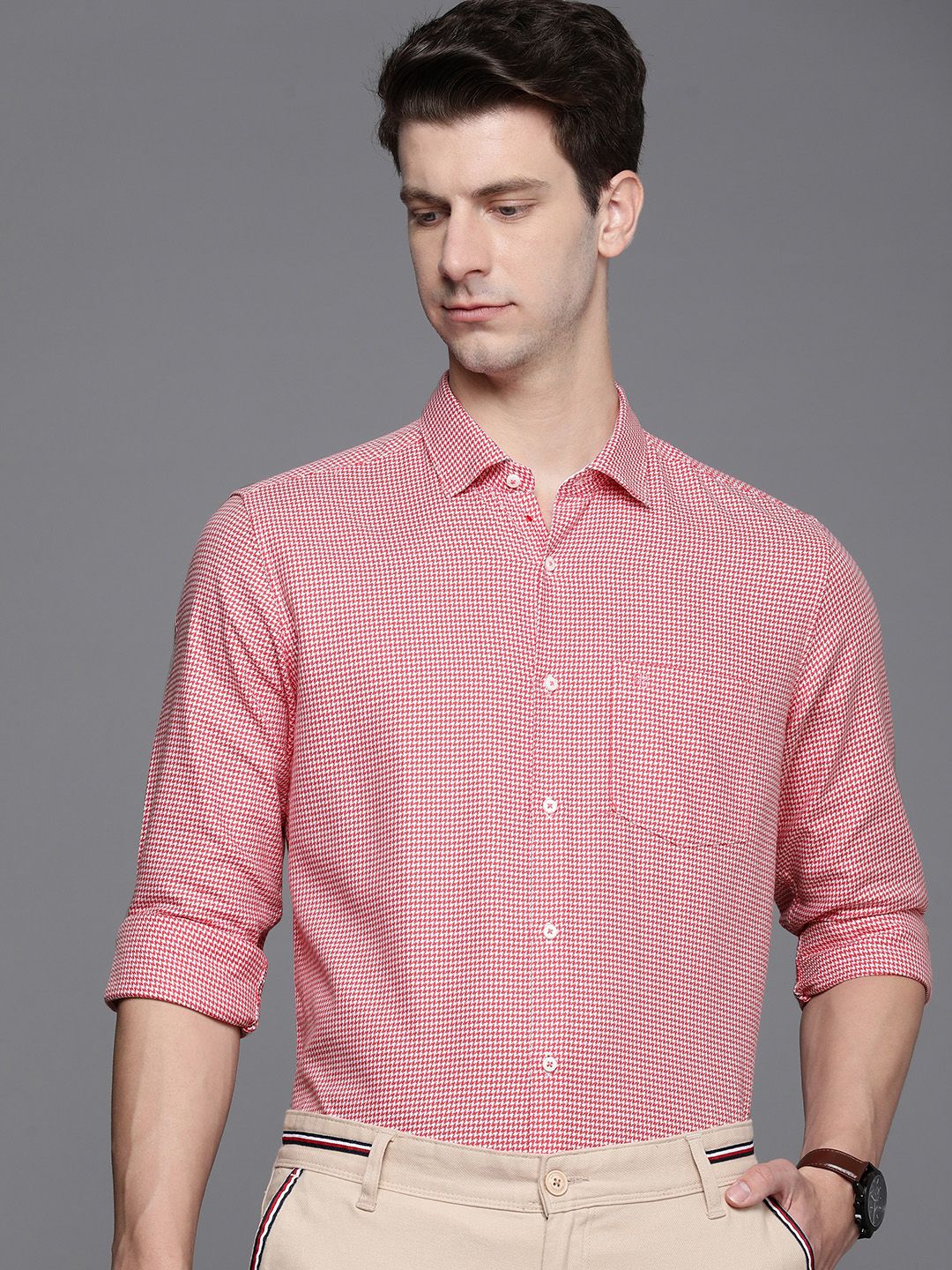 Raymond Contemporary Fit Abstract Printed Pure Cotton Semiformal Shirt