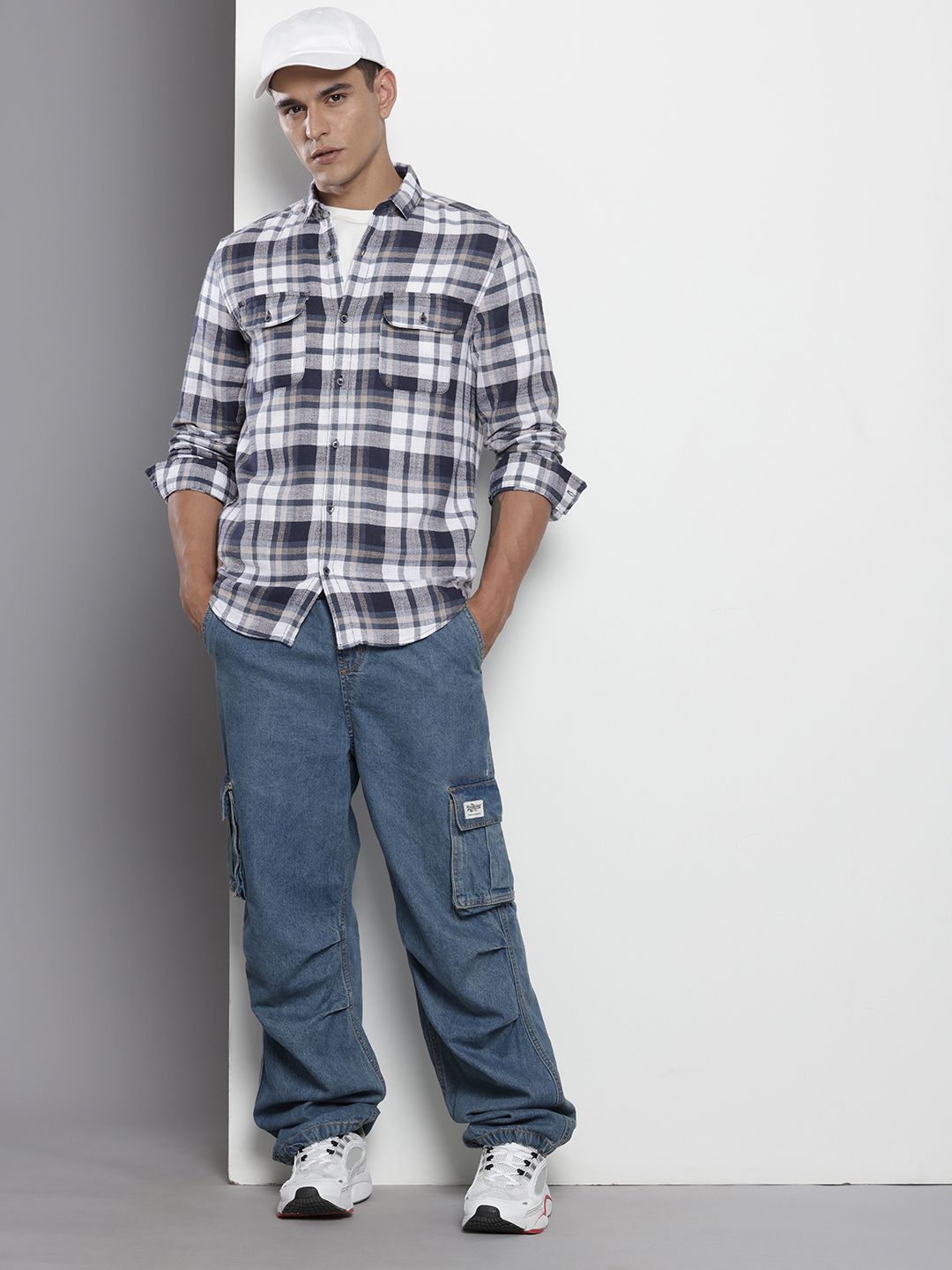 The Indian Garage Co Pure Cotton Slim Fit Checked Casual Shirt