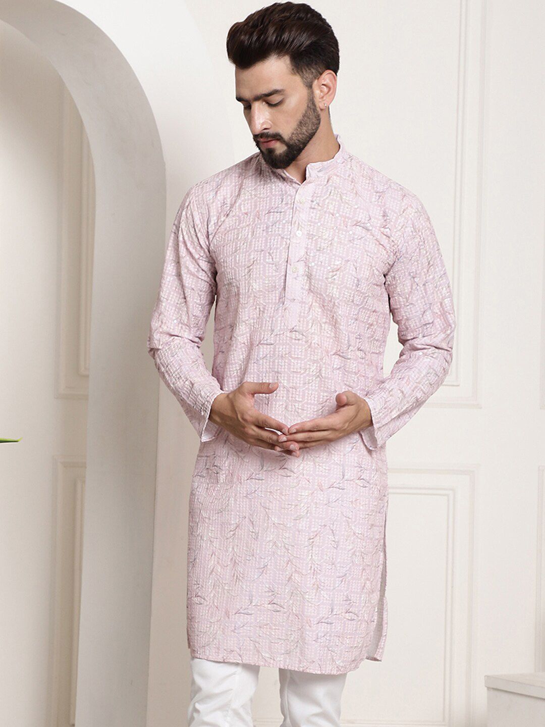 SOJANYA Mandarin Collar Thread Work Kurta