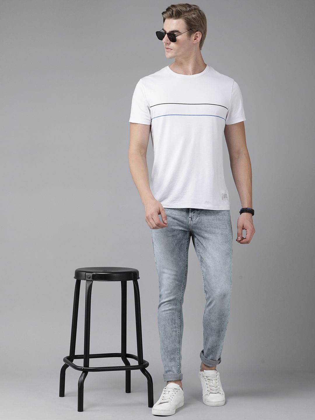 SPYKAR Men Super Skinny Fit Low-Rise Light Fade Stretchable Jeans