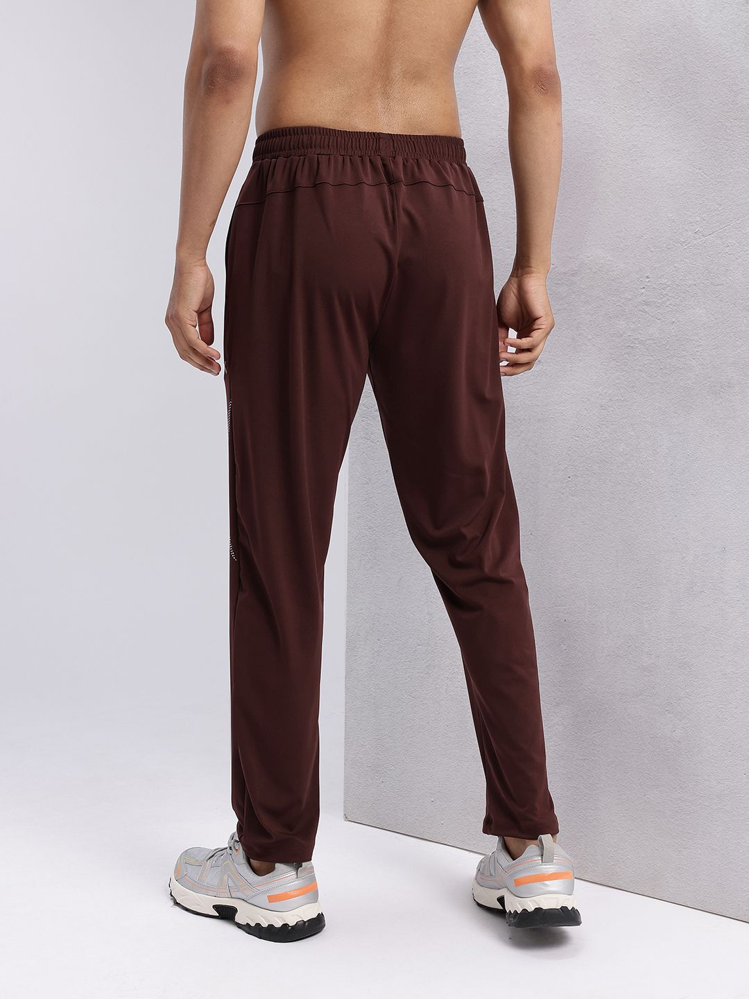 HRX by Hrithik Roshan Men Graphic Printed Rapid-Dry Mid-Rise Training Track Pants