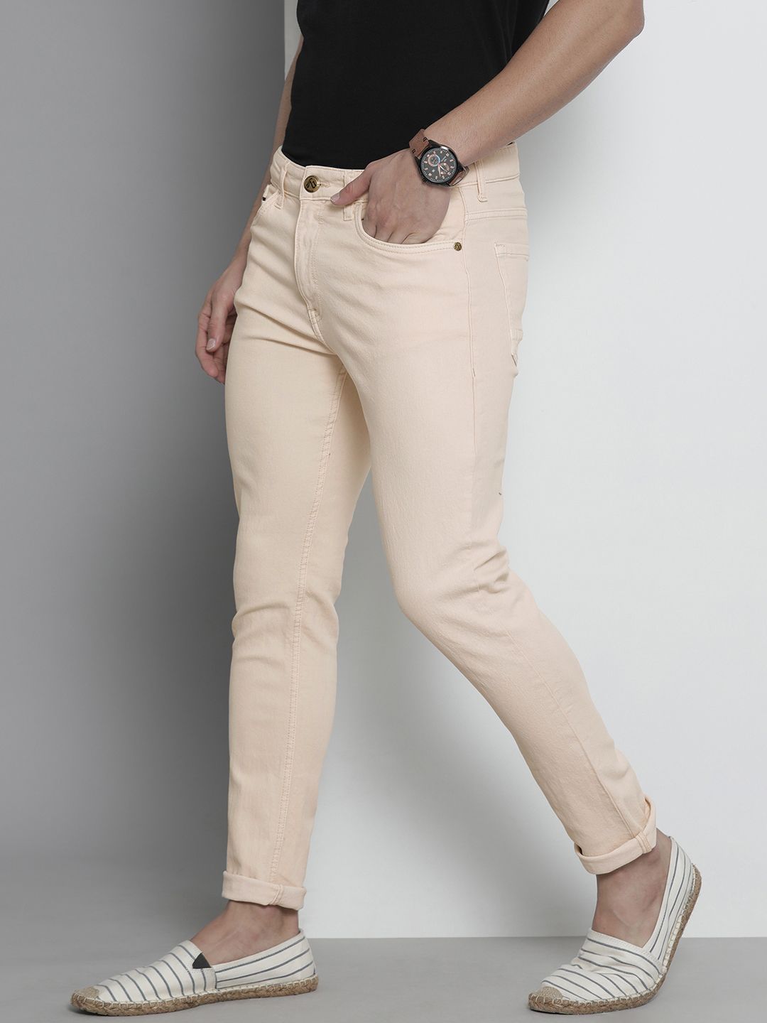 The Indian Garage Co Men Beige Slim Fit Stretchable Jeans