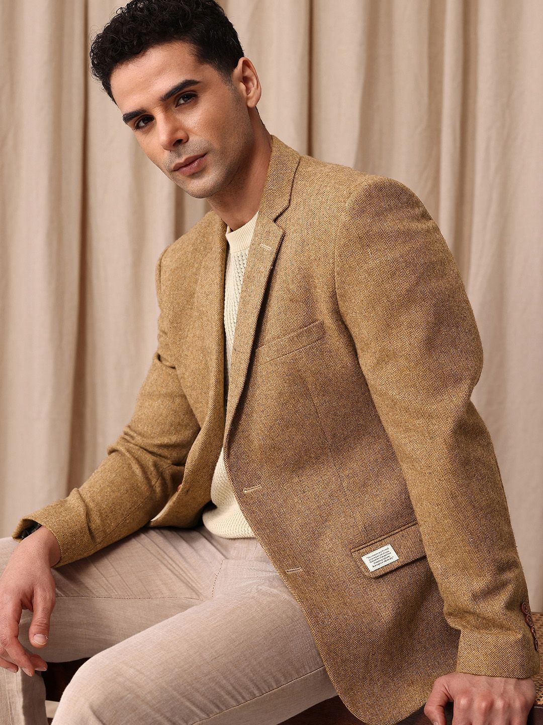 Mr. Bowerbird Self Design Notched Lapel Casual Blazer