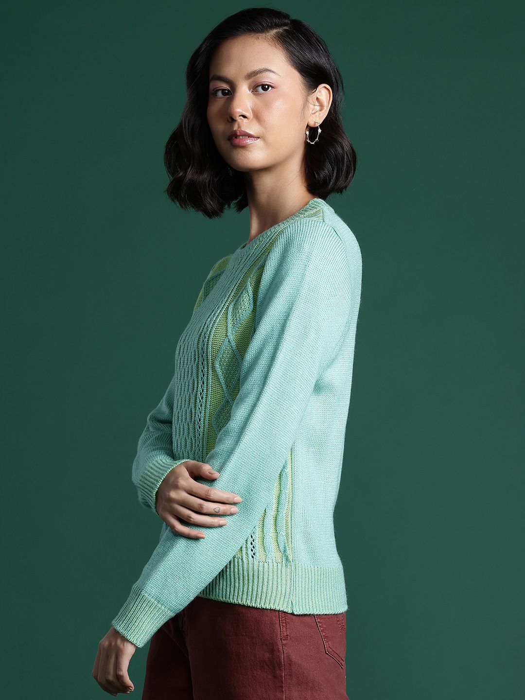 DressBerry Cable Knit Acrylic Pullover