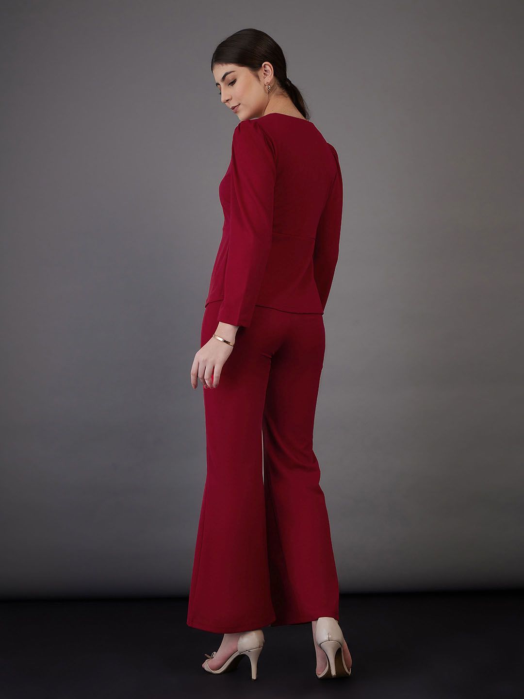 SASSAFRAS worklyf Sweetheart Neck Puff Sleeves Top With Bell Bottom Trousers
