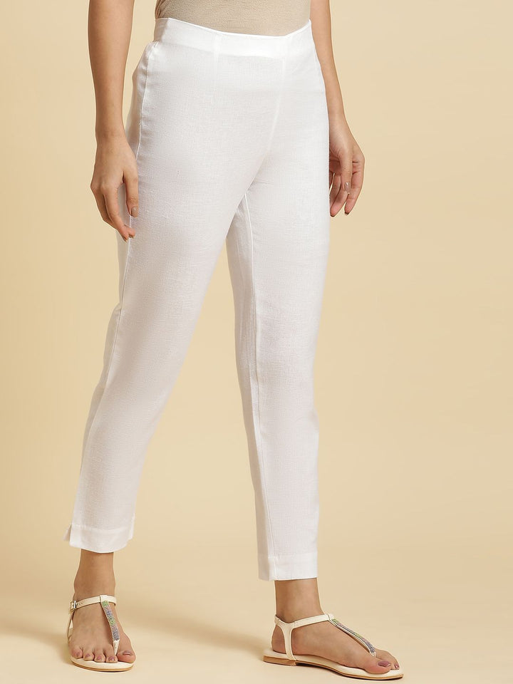 W Women Straight Fit Crop Trousers