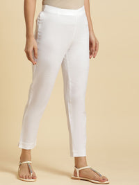 W Women Straight Fit Crop Trousers