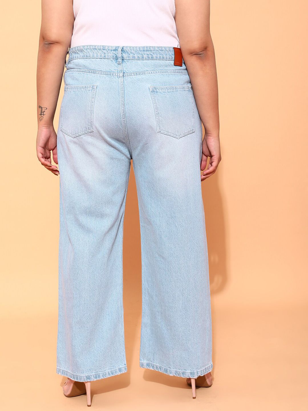 CURVY STREET Women Plus Size Comfort Mid-Rise Flared Jeans