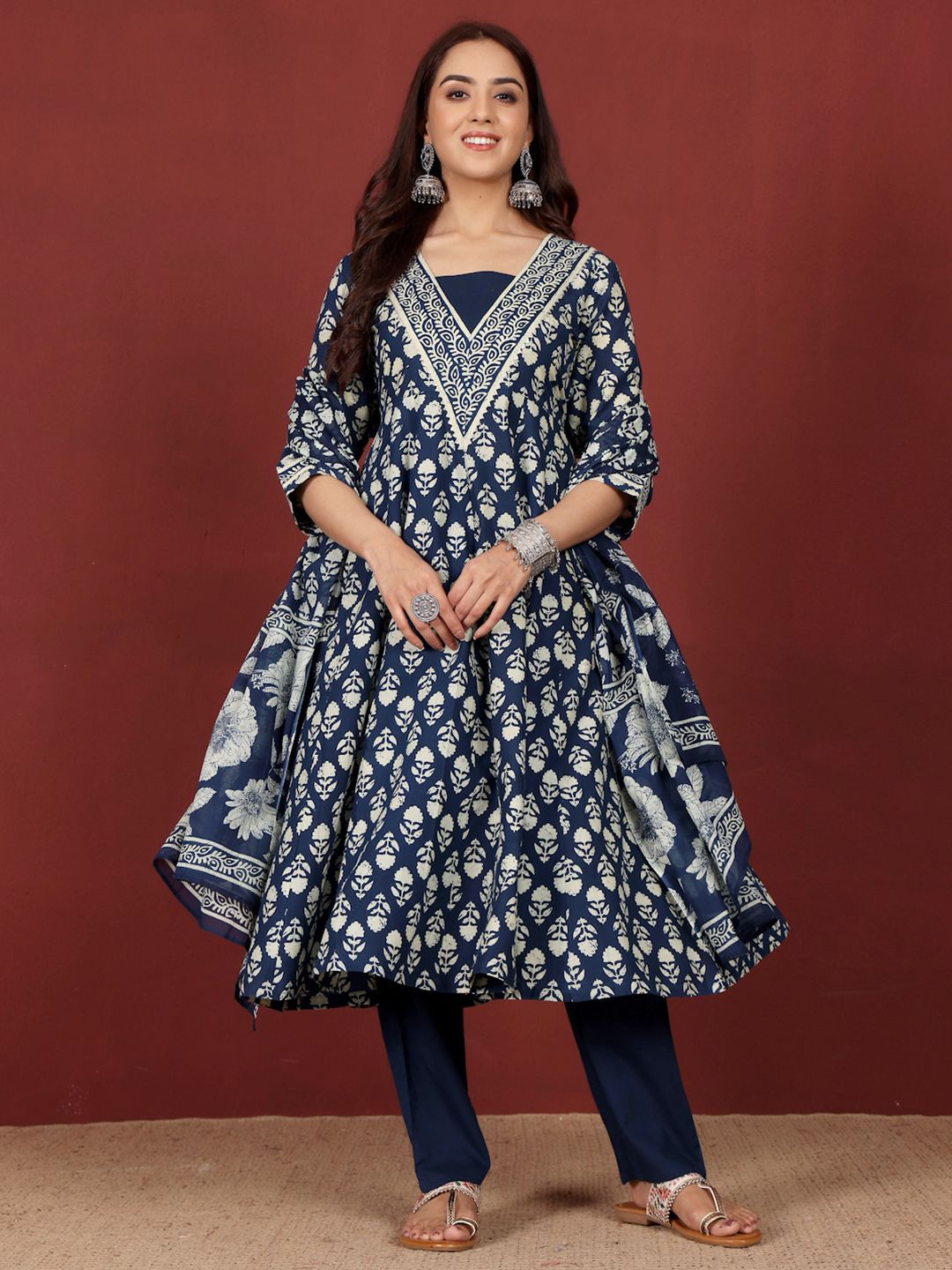 Varanga Floral Printed V-Neck Gotta Patti Pure Cotton A-Line Kurta With Trousers & Dupatta