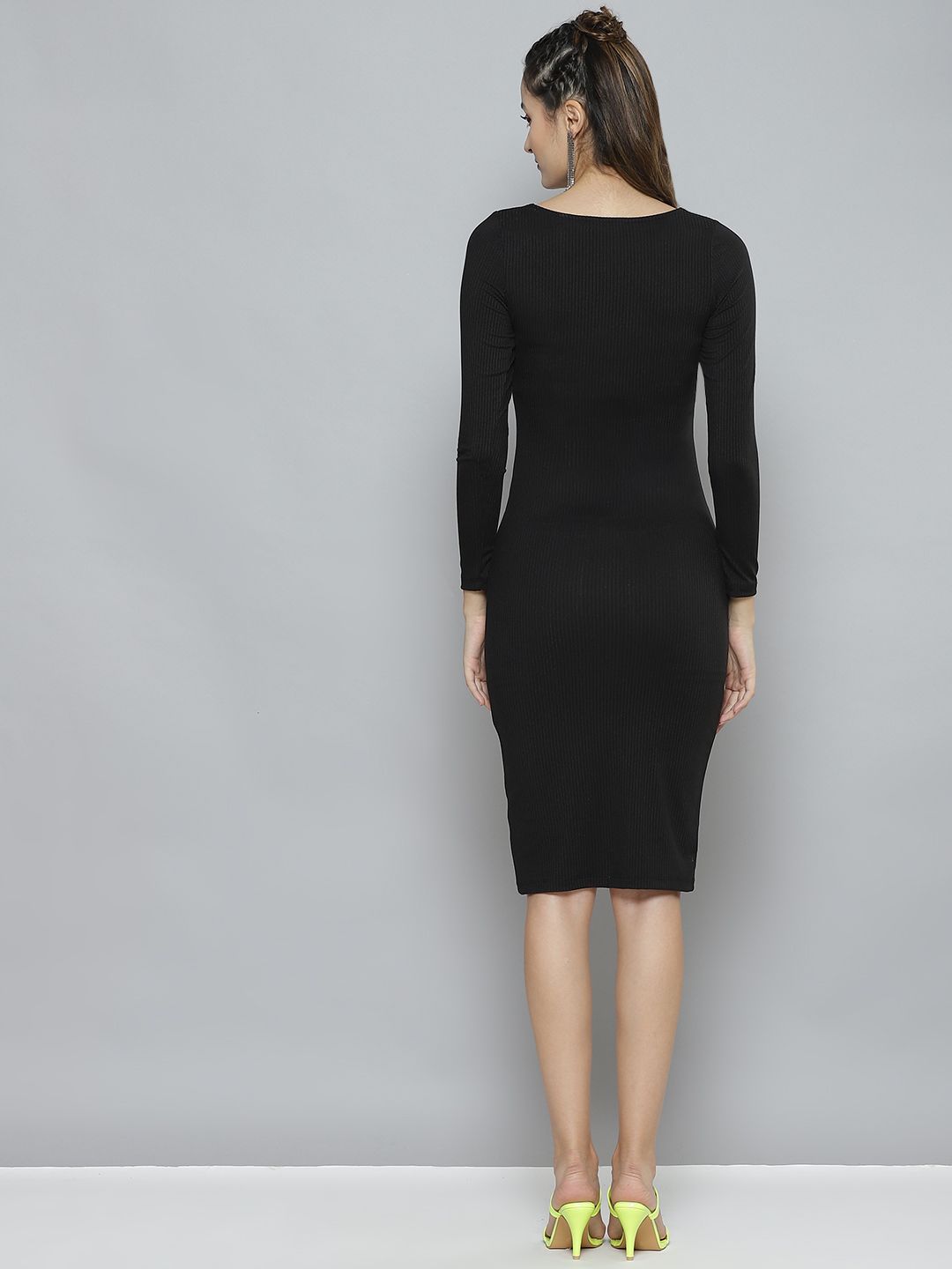 SASSAFRAS Black Bodycon Dress