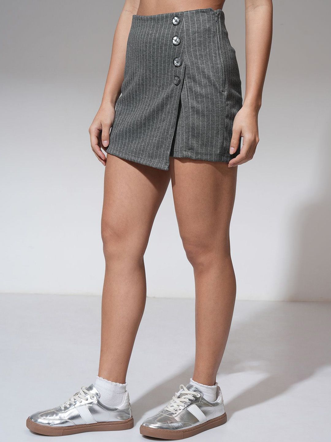 ESPYR By Tokyo Talkies Women Striped Casual Mini Skorts