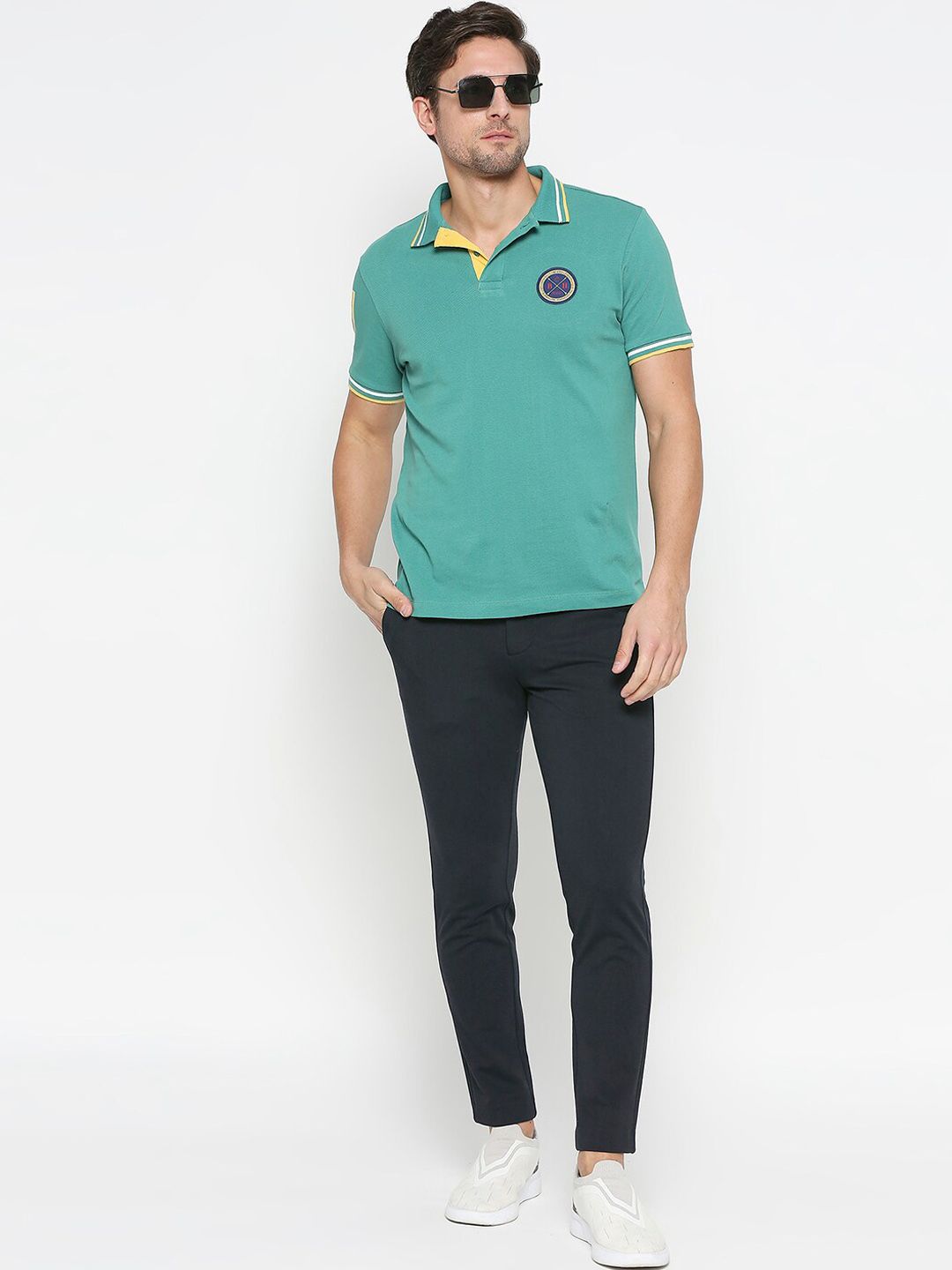 Being Human Men Mid-Rise Flat-Front Plain Regular Trousers