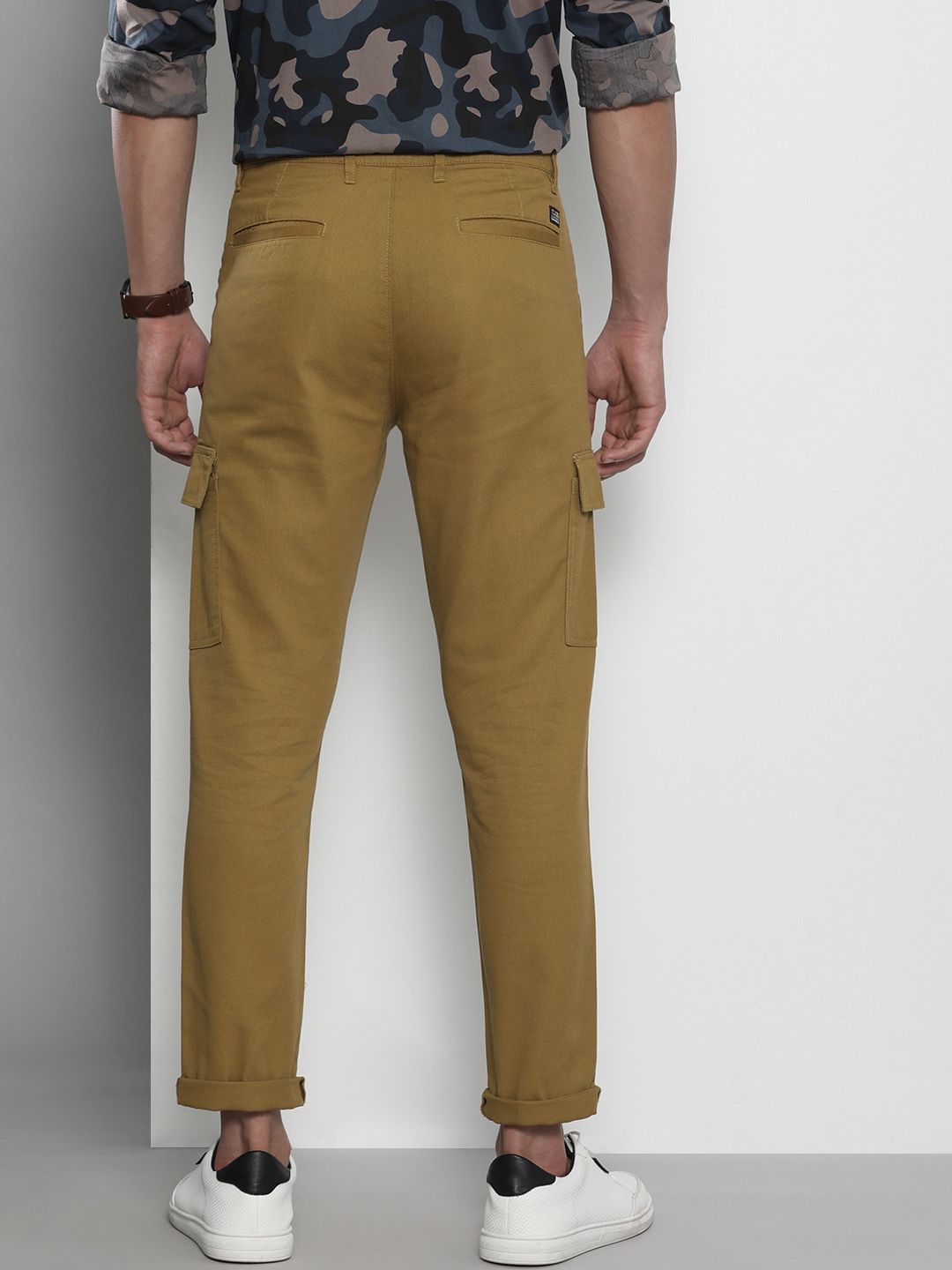 The Indian Garage Co Men Khaki Slim Fit Cotton Cargos Trousers