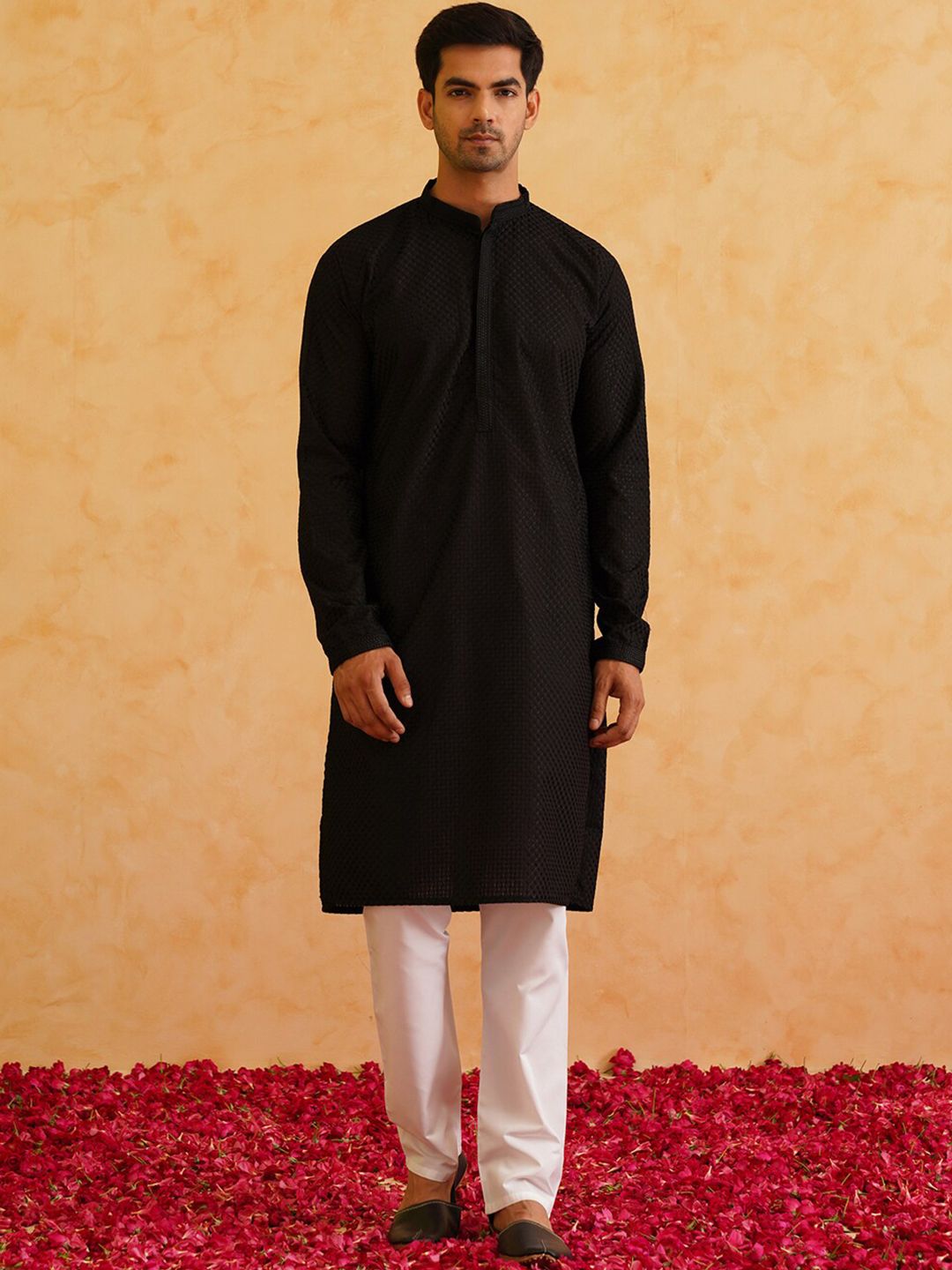 SOJANYA Checked Self Design Mandarin Collar Pure Cotton Kurta With Pyjamas