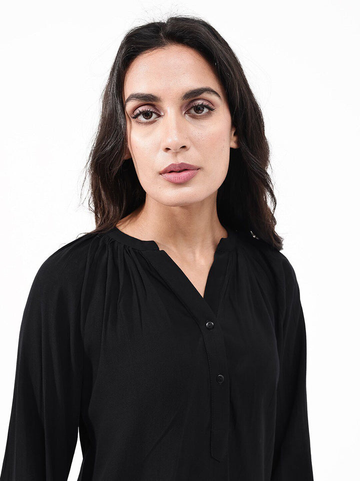 RAREISM Kella V-Neck Cuffed Sleeves Regular Top