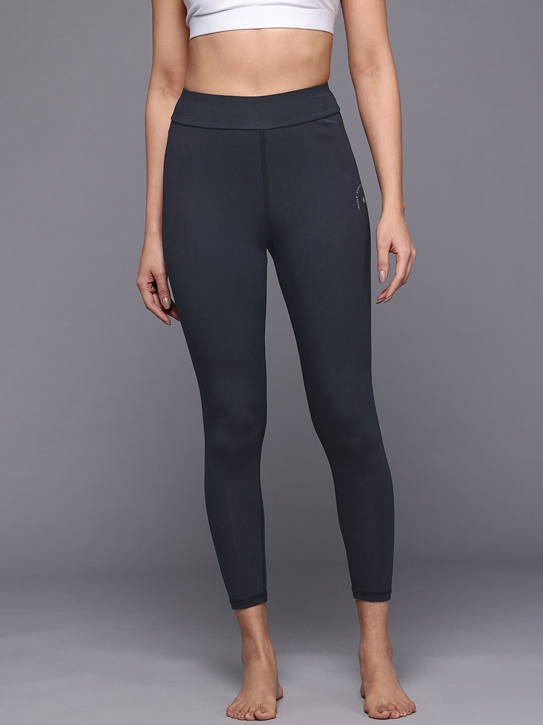 HRX by Hrithik Roshan Women Cropped Yoga Tights