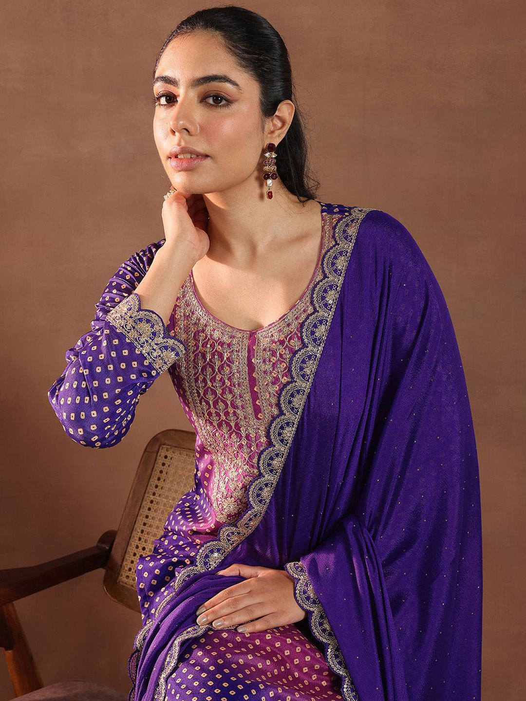 Libas Women Bandhani Printed Regular Kurta with Trousers & With Dupatta