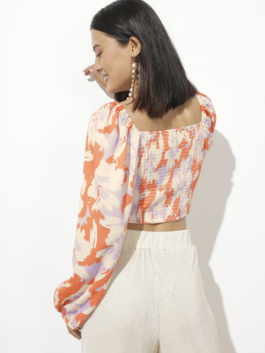 DressBerry English Garden Escape Smocked Twisted Crop Top