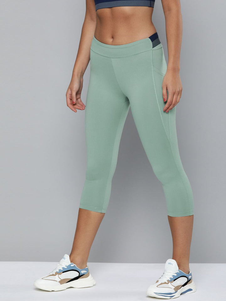 HRX by Hrithik Roshan Women Blue Solid 3/4th Training Tights