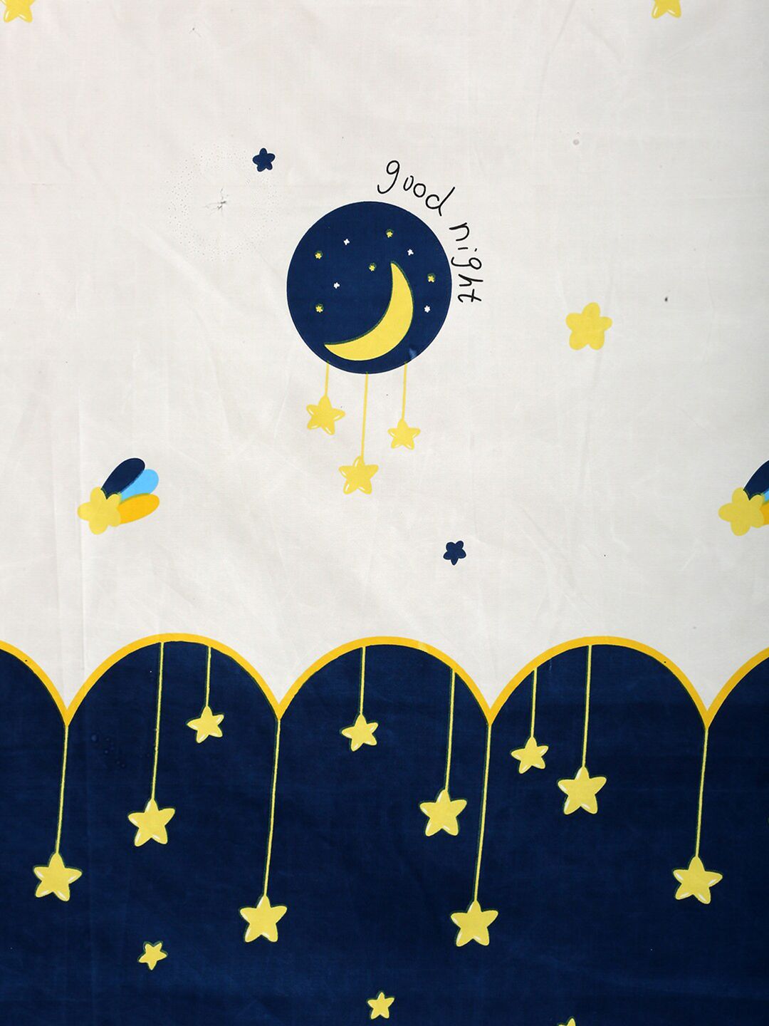 HOSTA HOMES Off White Cartoon Characters 210 TC Queen Bedsheet & 2 Pillow Covers