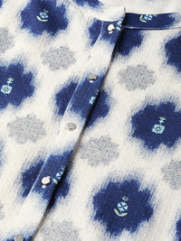 W Women Off-White & Navy Blue Printed Straight Kurta