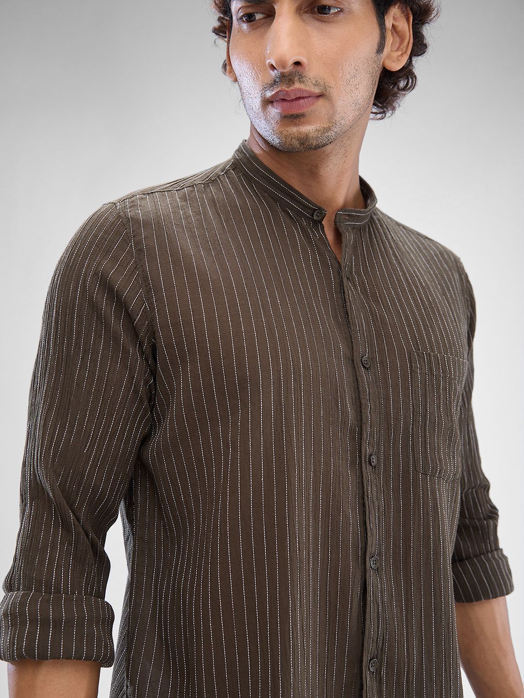 SPYKAR Men Slim Fit Opaque Striped Mandarin Collar Casual Shirt