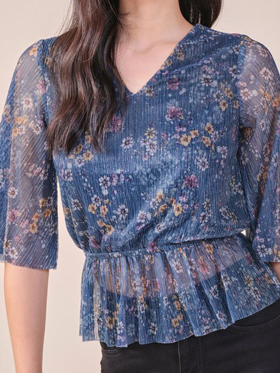 AND polyester floral printed v-neck peplum Top