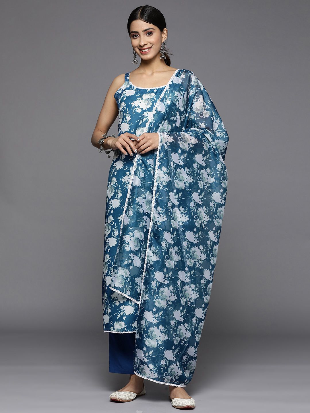 Varanga Women Ethnic Motifs Printed Kurta With Trousers & With Dupatta