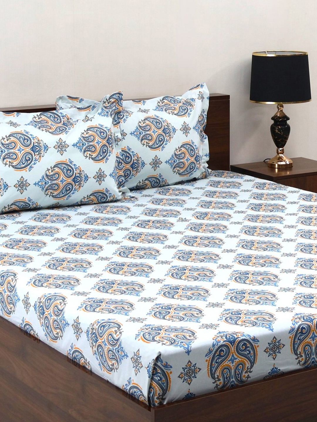 BOMBAY DYEING Cardinal Blue Floral Printed Cotton 120 TC Queen Bedsheet Set 2.54 x 2.24m