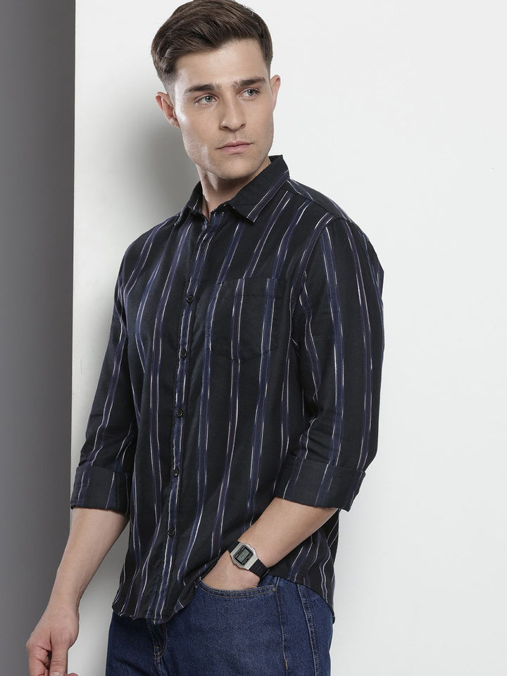 The Indian Garage Co Men Purple Slim Fit Striped Dobby Casual Shirt