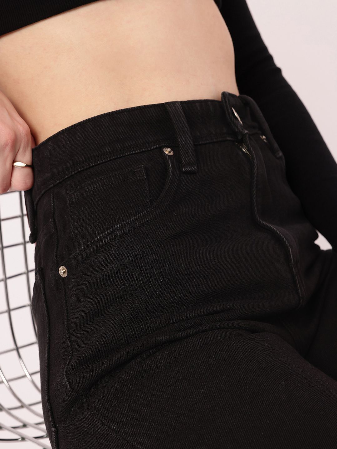 DressBerry Women Edgy Vibe Non Stretchable Jeans