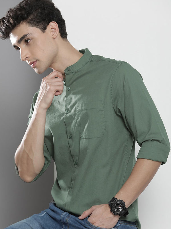 The Indian Garage Co Men Olive Green Solid Casual Shirt