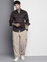 The Indian Garage Co Men Slim Fit Geometric Print Shirt