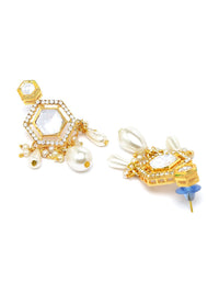 Karatcart berlapis emas berlapis Kundan-studded & mutiara yang ditetapkan perhiasan choker