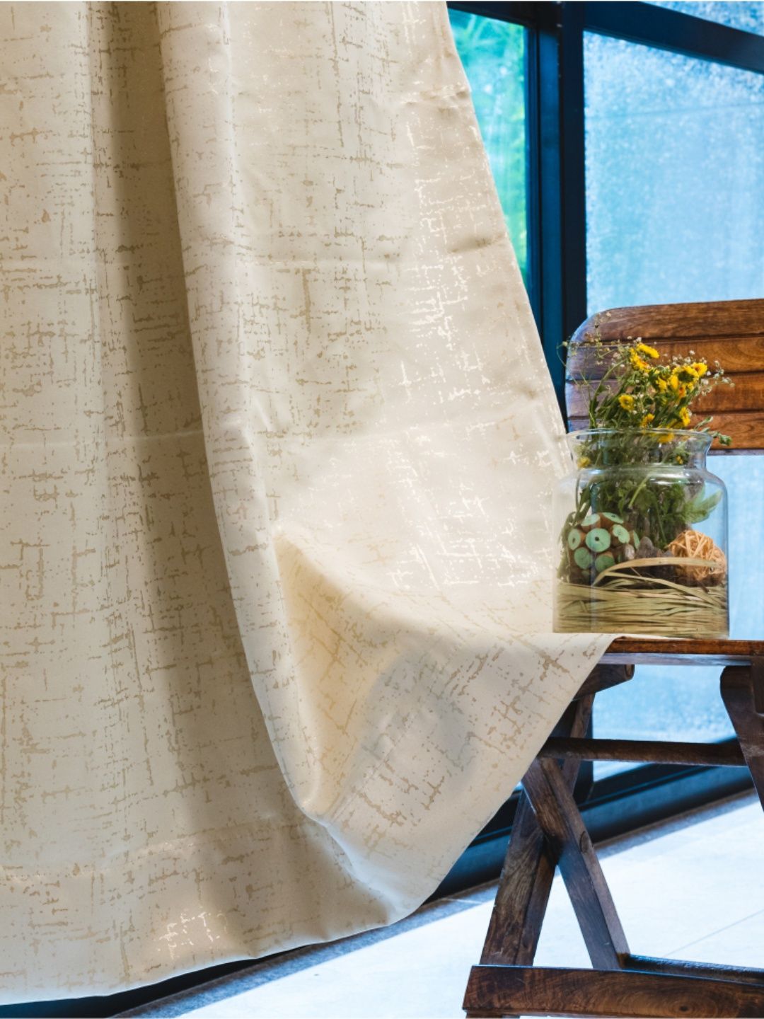 URBAN SPACE Beige & Gold-Toned Soft Sheen Silk Black Out Window Curtain