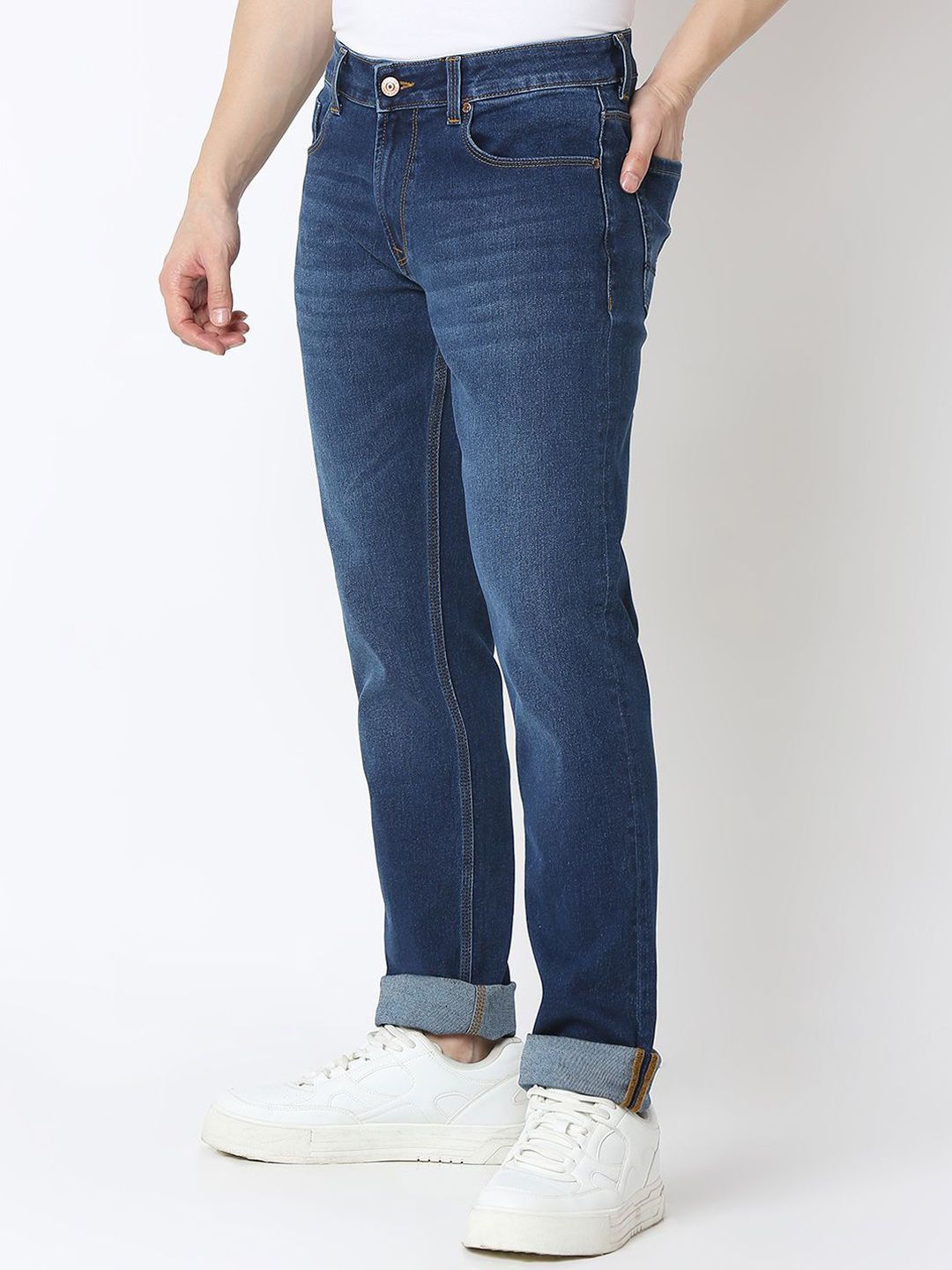 SPYKAR Men Light Fade Jeans