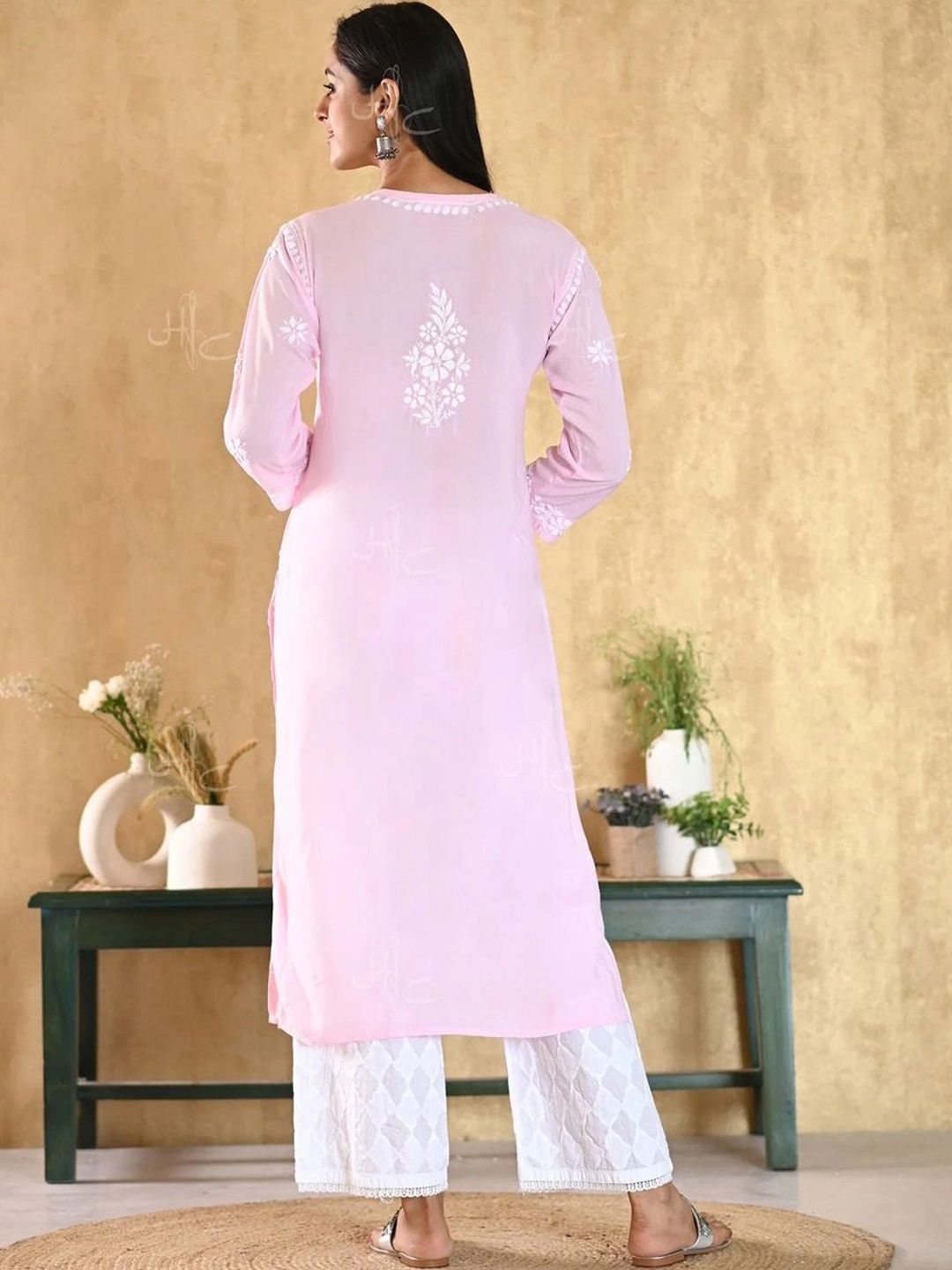 Rumah Wanita Chikankari Sulam Kurta Chikankari
