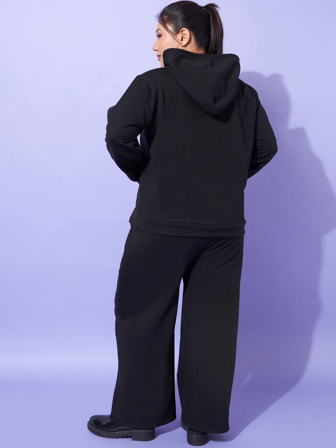 SASSAFRAS Curve Plus Size Hooded Neck Typography Printed Sweatshirt With Joggers Co-Ords