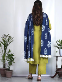 Rustorange Women Round Neck Kurta with Salwar & With Dupatta