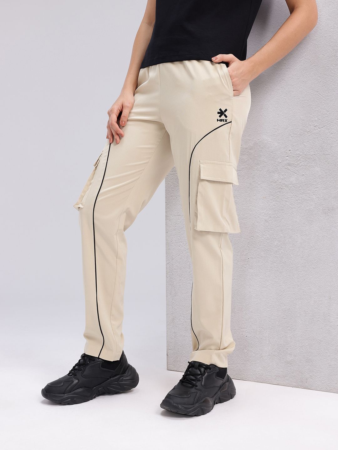 HRX by Hrithik Roshan Women Taping Detail Lifestyle Cargos